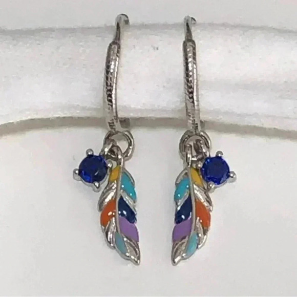 Native Colorful Feather 925 Sterling Silver Crystal Hoop Earrings New - Picture 1 of 4